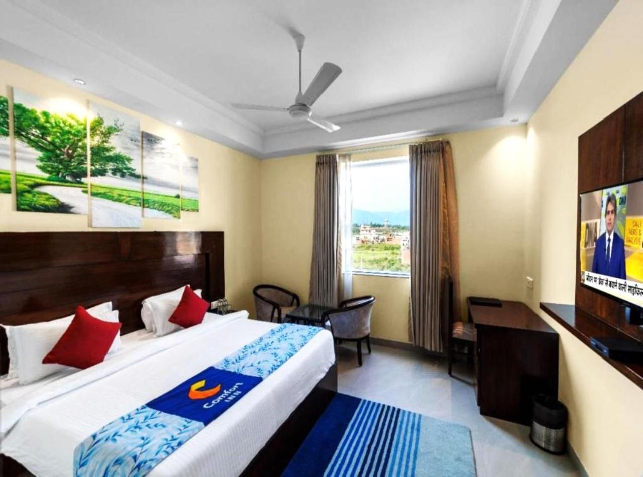 Comfort Inn Rishikesh Ngoại thất bức ảnh